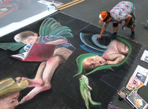 2017-arbor-lakes-chalk-festival-MN-023